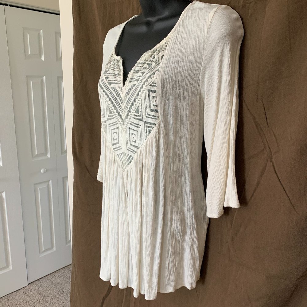 Mossing Supply Co Women´s Ivory Top Blouse, Size M - Picture 2 of 16